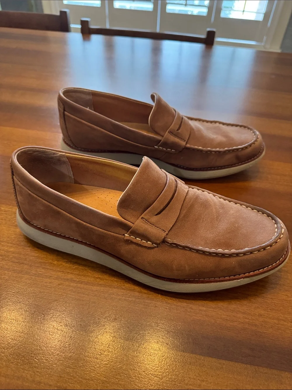 Sperry slip penny